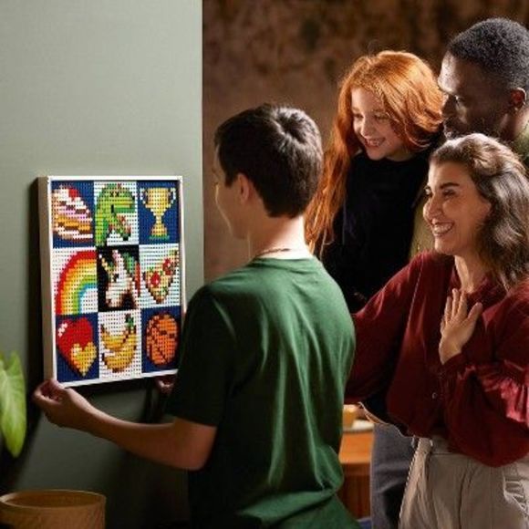 LEGO® Collection x  Art Project - Create Together 21226 - Picture 5 of 5